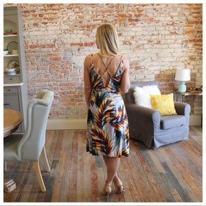 Infinity Raine Dresses - ✨LAST ✨Tropical print wrap dress Infinity Raine Dresses - ✨LAST ✨Tropical print wrap dress